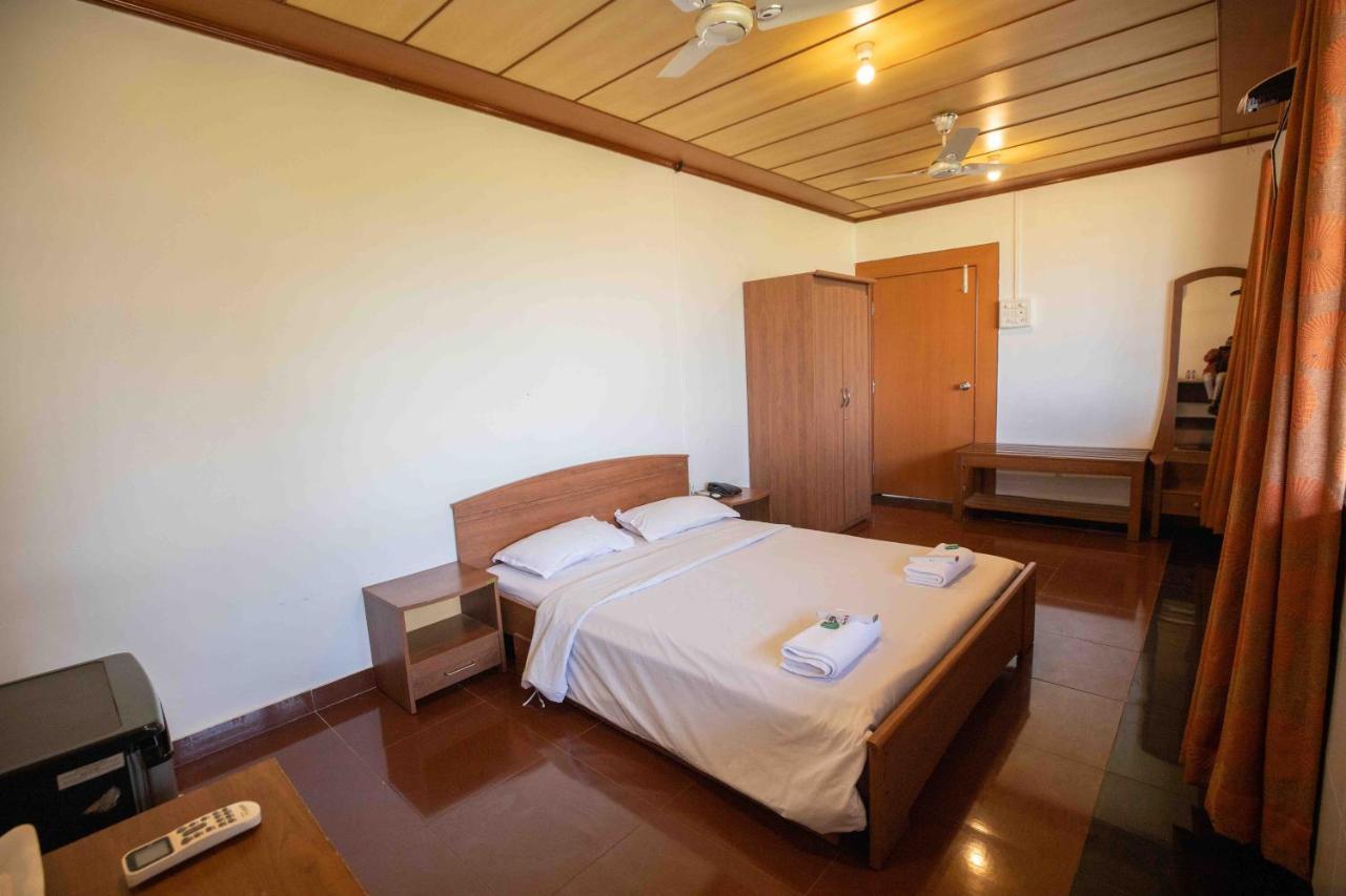 Gp Hotels And Resorts Nashik Bagian luar foto