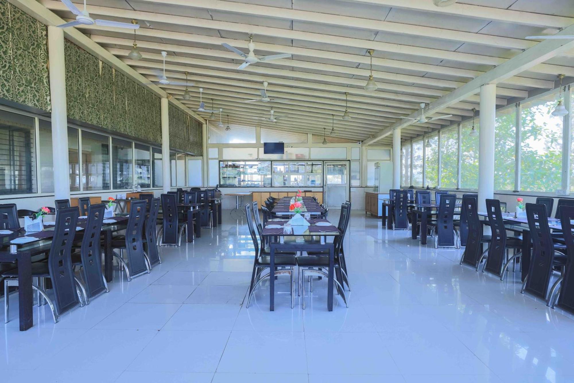 Gp Hotels And Resorts Nashik Bagian luar foto
