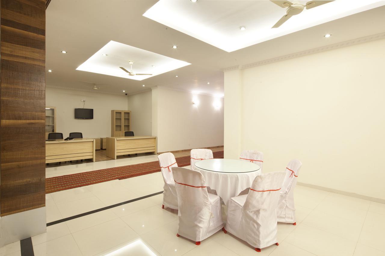 Gp Hotels And Resorts Nashik Bagian luar foto