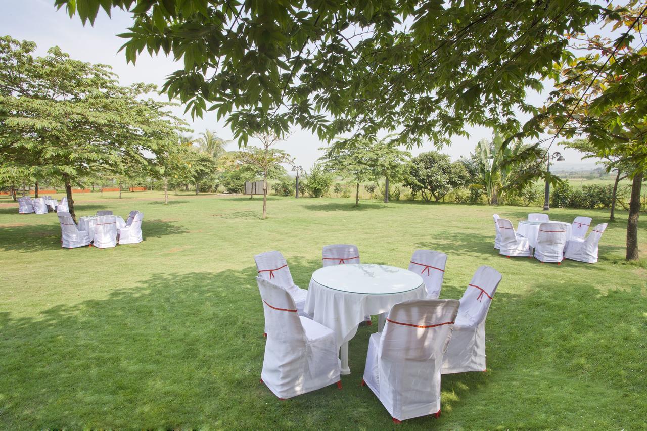 Gp Hotels And Resorts Nashik Bagian luar foto